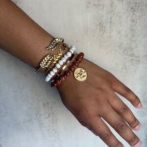 Faith Over Fear Bracelet Set